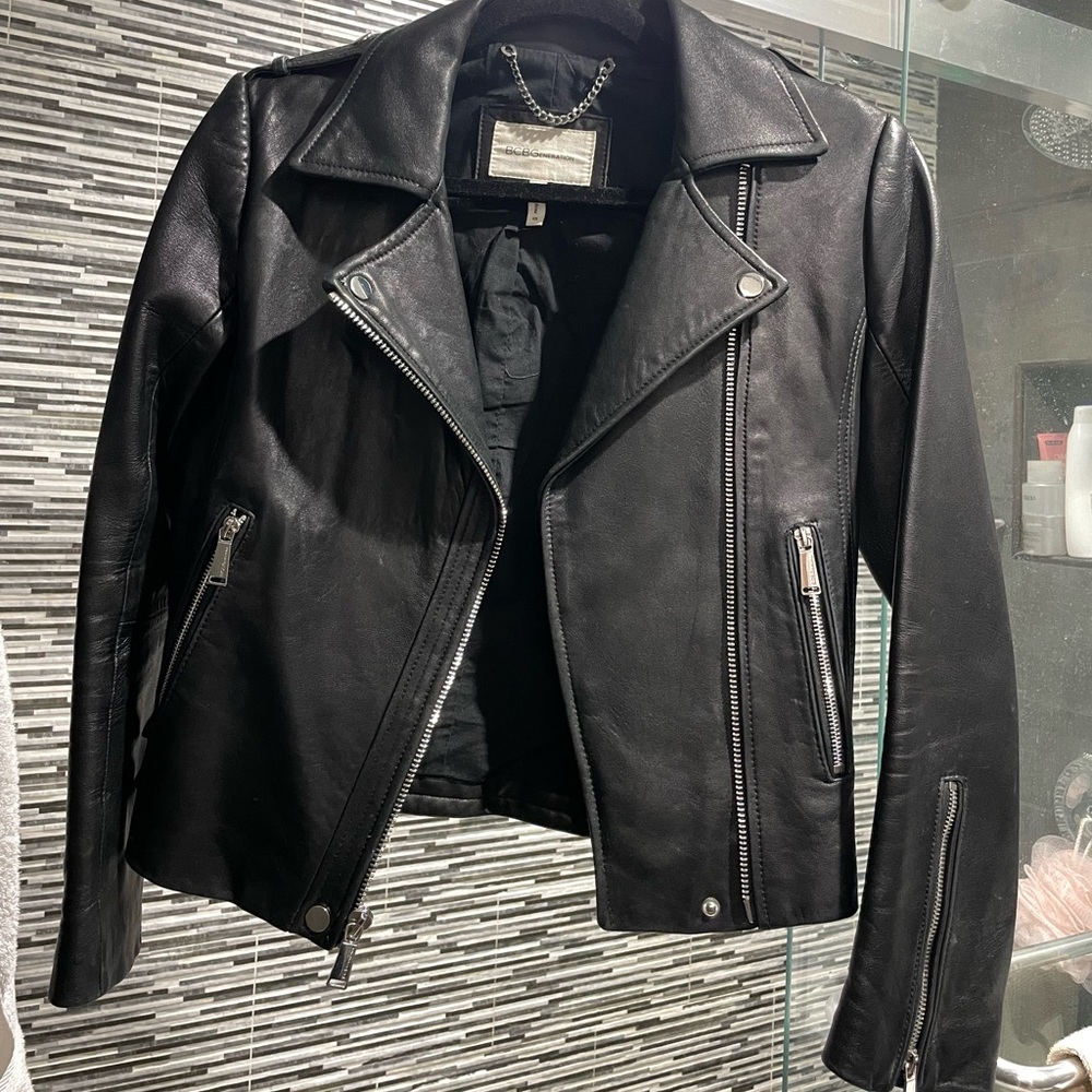 BCBG Black Leather Motorcycle Biker Jacket Size XS